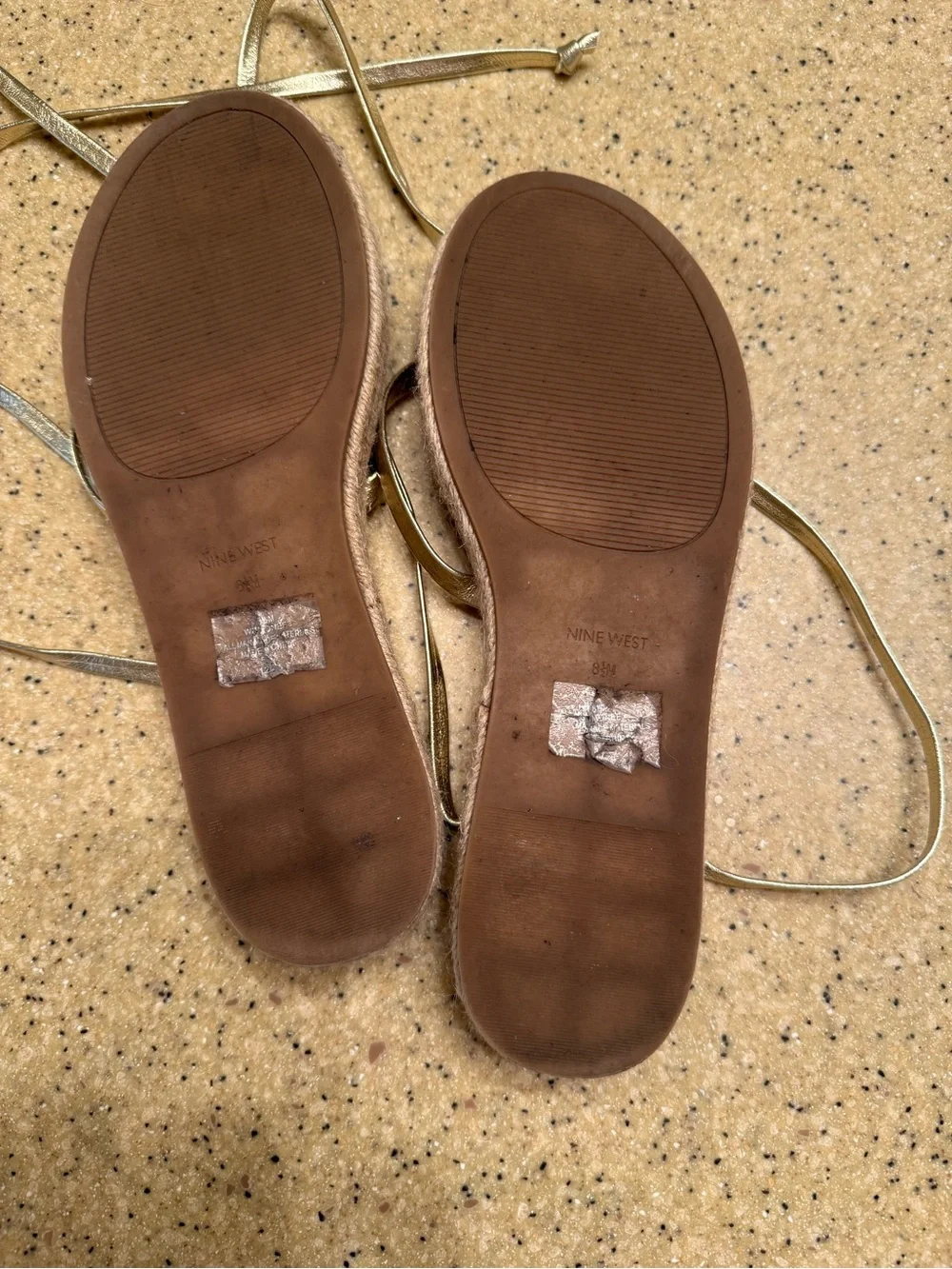 Nine West Gold Metallic Espadrille Thong Sandals with Ankle Wrap Sz 8.5